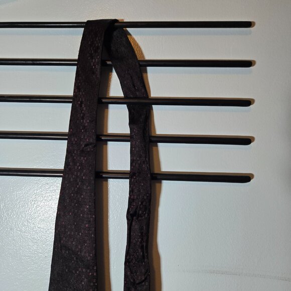 J. Ferrar SILK Tie Necktie Black & Maroon 51093 - Picture 5 of 8